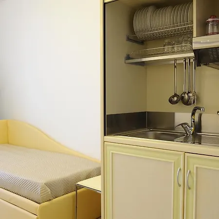 Residence Suite Smeraldo Riccione Buitenkant foto